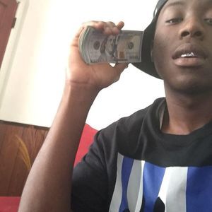 Meet your Posher, Dontae